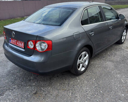 Серый Фольксваген Джетта, объемом двигателя 1.6 л и пробегом 168 тыс. км за 6999 $, фото 5 на Automoto.ua