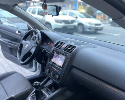 Серый Фольксваген Джетта, объемом двигателя 1.6 л и пробегом 305 тыс. км за 4800 $, фото 17 на Automoto.ua