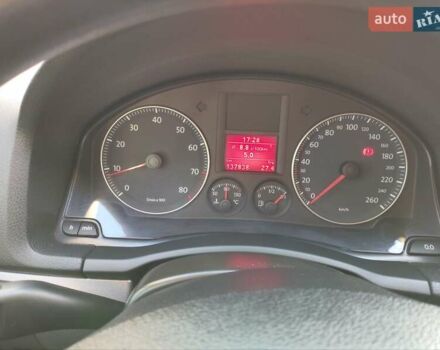 Серый Фольксваген Джетта, объемом двигателя 1.39 л и пробегом 137 тыс. км за 7300 $, фото 19 на Automoto.ua