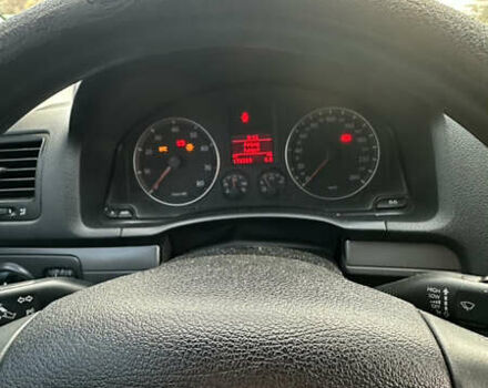 Серый Фольксваген Джетта, объемом двигателя 1.6 л и пробегом 170 тыс. км за 5800 $, фото 10 на Automoto.ua