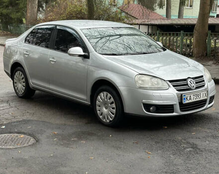 Сірий Фольксваген Джетта, об'ємом двигуна 1.6 л та пробігом 171 тис. км за 5900 $, фото 8 на Automoto.ua