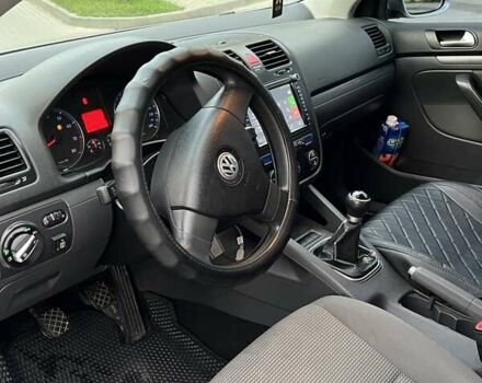 Сірий Фольксваген Джетта, об'ємом двигуна 1.6 л та пробігом 278 тис. км за 5000 $, фото 9 на Automoto.ua