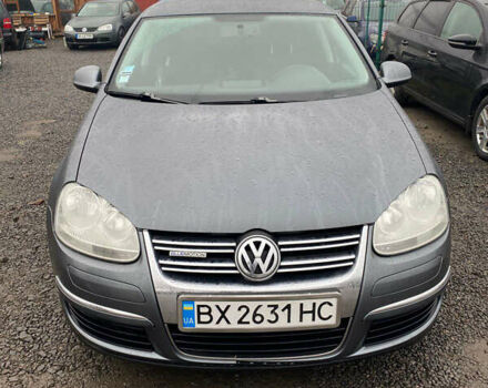 Серый Фольксваген Джетта, объемом двигателя 1.9 л и пробегом 335 тыс. км за 5800 $, фото 5 на Automoto.ua