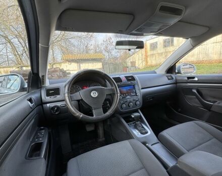 Сірий Фольксваген Джетта, об'ємом двигуна 1.6 л та пробігом 300 тис. км за 4999 $, фото 12 на Automoto.ua