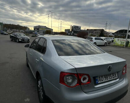 Серый Фольксваген Джетта, объемом двигателя 1.6 л и пробегом 170 тыс. км за 5800 $, фото 3 на Automoto.ua