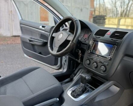 Сірий Фольксваген Джетта, об'ємом двигуна 1.6 л та пробігом 300 тис. км за 4999 $, фото 14 на Automoto.ua