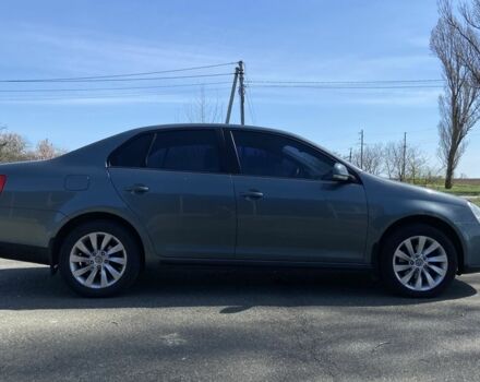 Серый Фольксваген Джетта, объемом двигателя 1.6 л и пробегом 272 тыс. км за 6000 $, фото 7 на Automoto.ua