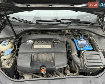 Серый Фольксваген Джетта, объемом двигателя 1.6 л и пробегом 210 тыс. км за 6100 $, фото 39 на Automoto.ua