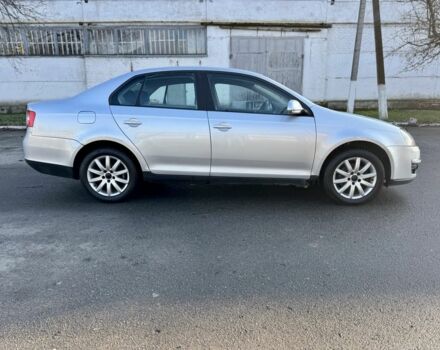 Сірий Фольксваген Джетта, об'ємом двигуна 1.6 л та пробігом 300 тис. км за 4999 $, фото 6 на Automoto.ua