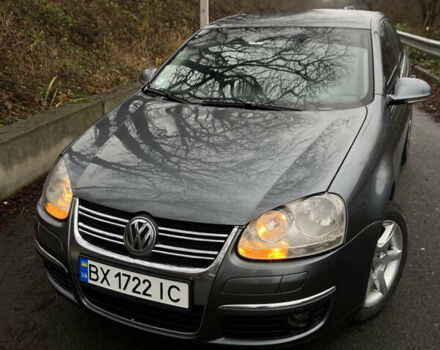 Серый Фольксваген Джетта, объемом двигателя 1.6 л и пробегом 245 тыс. км за 5500 $, фото 10 на Automoto.ua