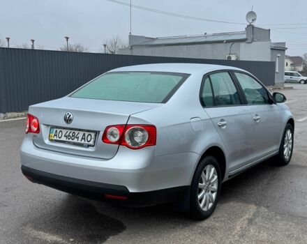 Серый Фольксваген Джетта, объемом двигателя 1.6 л и пробегом 301 тыс. км за 6400 $, фото 4 на Automoto.ua