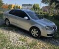 Сірий Фольксваген Джетта, об'ємом двигуна 1.6 л та пробігом 200 тис. км за 5300 $, фото 1 на Automoto.ua