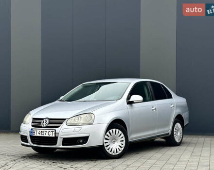 Серый Фольксваген Джетта, объемом двигателя 1.6 л и пробегом 312 тыс. км за 4999 $, фото 4 на Automoto.ua