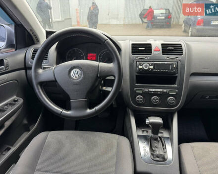 Серый Фольксваген Джетта, объемом двигателя 1.6 л и пробегом 171 тыс. км за 5800 $, фото 15 на Automoto.ua