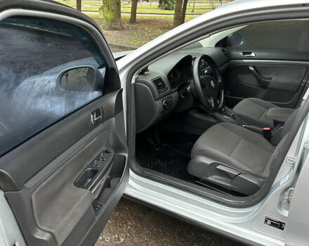 Сірий Фольксваген Джетта, об'ємом двигуна 1.6 л та пробігом 171 тис. км за 5900 $, фото 13 на Automoto.ua