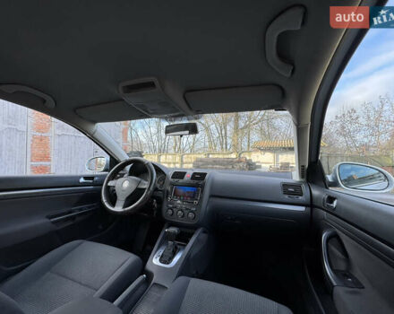 Серый Фольксваген Джетта, объемом двигателя 1.6 л и пробегом 309 тыс. км за 4999 $, фото 15 на Automoto.ua