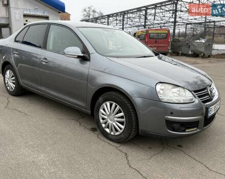 Серый Фольксваген Джетта, объемом двигателя 1.6 л и пробегом 210 тыс. км за 6100 $, фото 7 на Automoto.ua