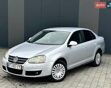 Серый Фольксваген Джетта, объемом двигателя 1.6 л и пробегом 312 тыс. км за 4999 $, фото 5 на Automoto.ua