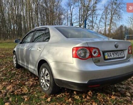 Серый Фольксваген Джетта, объемом двигателя 1.6 л и пробегом 193 тыс. км за 5400 $, фото 8 на Automoto.ua