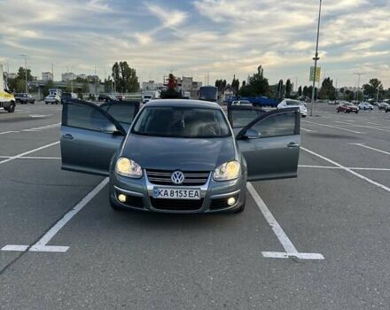 Серый Фольксваген Джетта, объемом двигателя 1.6 л и пробегом 246 тыс. км за 6500 $, фото 2 на Automoto.ua