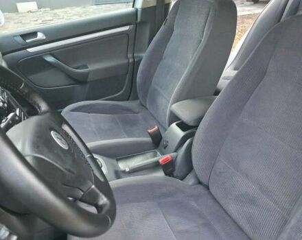 Серый Фольксваген Джетта, объемом двигателя 1.6 л и пробегом 213 тыс. км за 6899 $, фото 14 на Automoto.ua