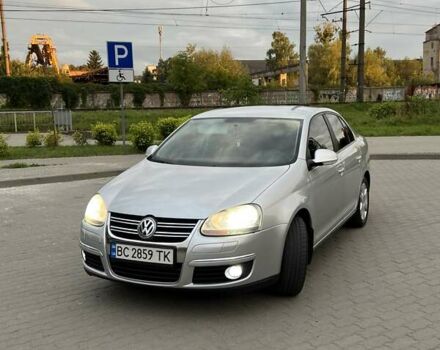 Сірий Фольксваген Джетта, об'ємом двигуна 1.6 л та пробігом 278 тис. км за 5000 $, фото 8 на Automoto.ua