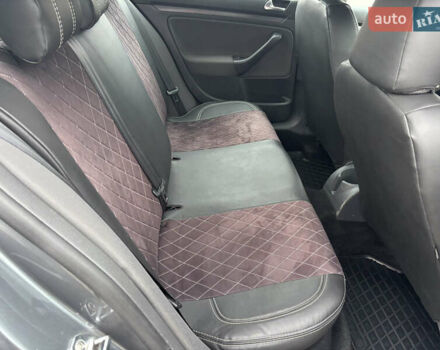 Серый Фольксваген Джетта, объемом двигателя 1.6 л и пробегом 250 тыс. км за 5700 $, фото 12 на Automoto.ua