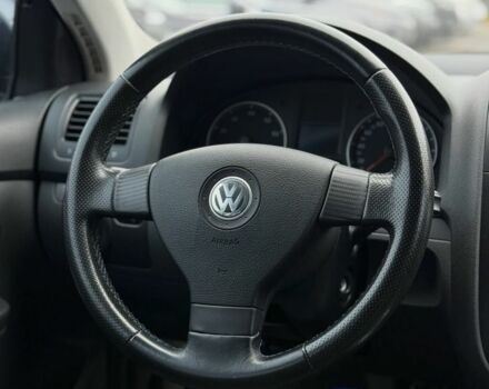 Серый Фольксваген Джетта, объемом двигателя 1.6 л и пробегом 240 тыс. км за 7300 $, фото 9 на Automoto.ua