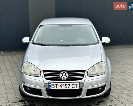 Серый Фольксваген Джетта, объемом двигателя 1.6 л и пробегом 312 тыс. км за 4999 $, фото 11 на Automoto.ua