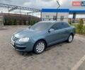 Серый Фольксваген Джетта, объемом двигателя 1.6 л и пробегом 158 тыс. км за 8200 $, фото 1 на Automoto.ua