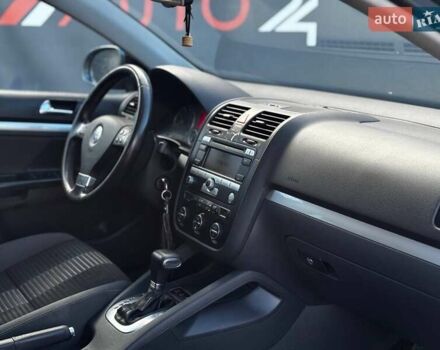 Сірий Фольксваген Джетта, об'ємом двигуна 1.4 л та пробігом 236 тис. км за 6200 $, фото 10 на Automoto.ua
