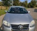 Серый Фольксваген Джетта, объемом двигателя 1.39 л и пробегом 237 тыс. км за 6500 $, фото 1 на Automoto.ua
