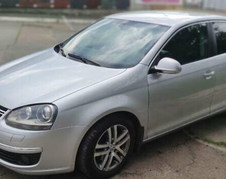 Сірий Фольксваген Джетта, об'ємом двигуна 2 л та пробігом 260 тис. км за 8100 $, фото 7 на Automoto.ua