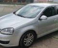Сірий Фольксваген Джетта, об'ємом двигуна 2 л та пробігом 260 тис. км за 8100 $, фото 7 на Automoto.ua