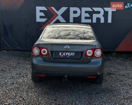Сірий Фольксваген Джетта, об'ємом двигуна 1.4 л та пробігом 236 тис. км за 6200 $, фото 4 на Automoto.ua