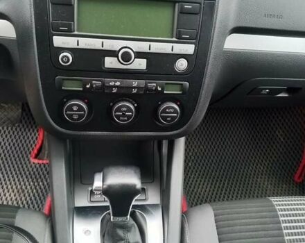 Серый Фольксваген Джетта, объемом двигателя 1.4 л и пробегом 141 тыс. км за 7000 $, фото 6 на Automoto.ua