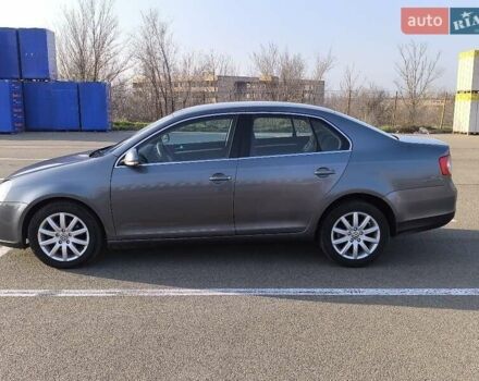 Серый Фольксваген Джетта, объемом двигателя 1.9 л и пробегом 342 тыс. км за 6700 $, фото 2 на Automoto.ua