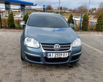 Серый Фольксваген Джетта, объемом двигателя 1.6 л и пробегом 158 тыс. км за 8200 $, фото 4 на Automoto.ua