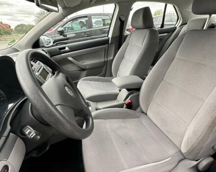 Серый Фольксваген Джетта, объемом двигателя 1.4 л и пробегом 209 тыс. км за 7999 $, фото 9 на Automoto.ua