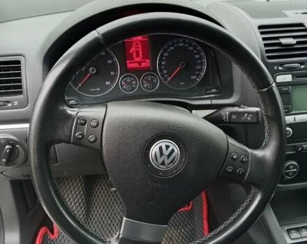 Серый Фольксваген Джетта, объемом двигателя 1.4 л и пробегом 141 тыс. км за 7000 $, фото 4 на Automoto.ua