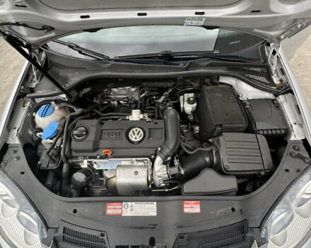 Серый Фольксваген Джетта, объемом двигателя 1.4 л и пробегом 209 тыс. км за 7999 $, фото 31 на Automoto.ua