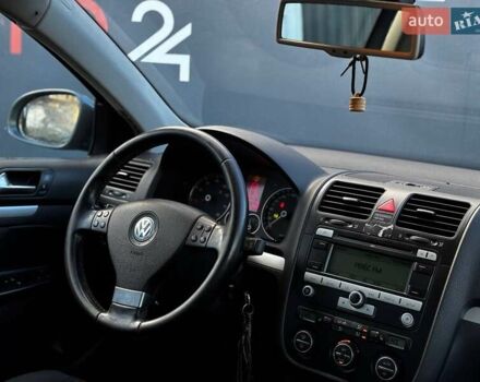 Сірий Фольксваген Джетта, об'ємом двигуна 1.4 л та пробігом 236 тис. км за 6200 $, фото 9 на Automoto.ua