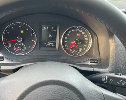 Серый Фольксваген Джетта, объемом двигателя 2.48 л и пробегом 227 тыс. км за 7500 $, фото 13 на Automoto.ua