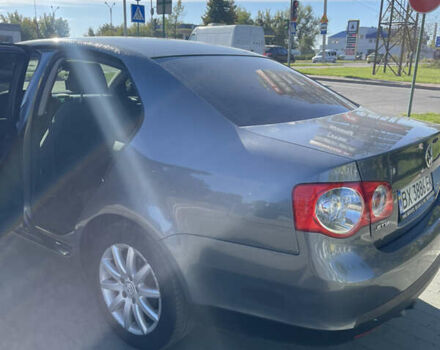 Серый Фольксваген Джетта, объемом двигателя 1.6 л и пробегом 280 тыс. км за 6750 $, фото 3 на Automoto.ua