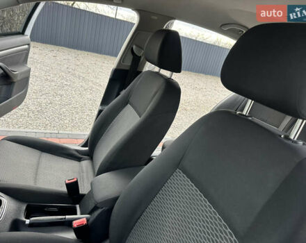 Серый Фольксваген Джетта, объемом двигателя 1.39 л и пробегом 238 тыс. км за 6900 $, фото 11 на Automoto.ua