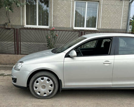 Серый Фольксваген Джетта, объемом двигателя 1.9 л и пробегом 215 тыс. км за 7000 $, фото 2 на Automoto.ua
