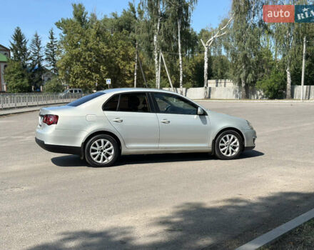 Сірий Фольксваген Джетта, об'ємом двигуна 2.48 л та пробігом 232 тис. км за 7500 $, фото 25 на Automoto.ua