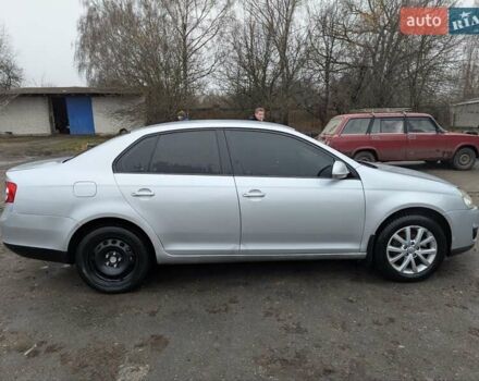 Сірий Фольксваген Джетта, об'ємом двигуна 1.6 л та пробігом 268 тис. км за 5700 $, фото 6 на Automoto.ua