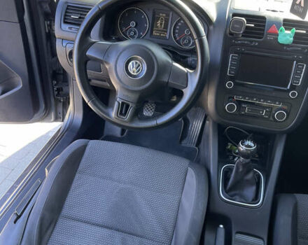 Серый Фольксваген Джетта, объемом двигателя 1.6 л и пробегом 280 тыс. км за 6750 $, фото 14 на Automoto.ua