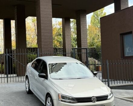 Фольксваген Джетта 2010 у Одесі на Automoto.ua Сірий Фольксваген Джетта, об'ємом двигуна 2 л та пробігом 296 тис. км за 6800 $, фото 3 на Automoto.ua